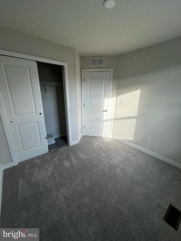 839 PECAN RD, Spring City, PA 19475