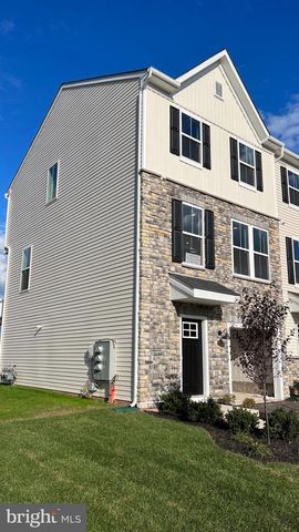 839 PECAN RD, Spring City, PA 19475