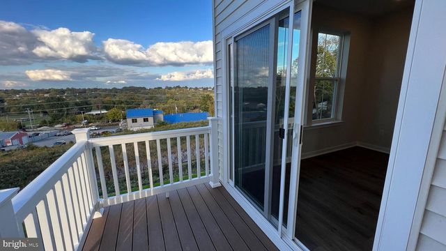 839 PECAN RD, Spring City, PA 19475