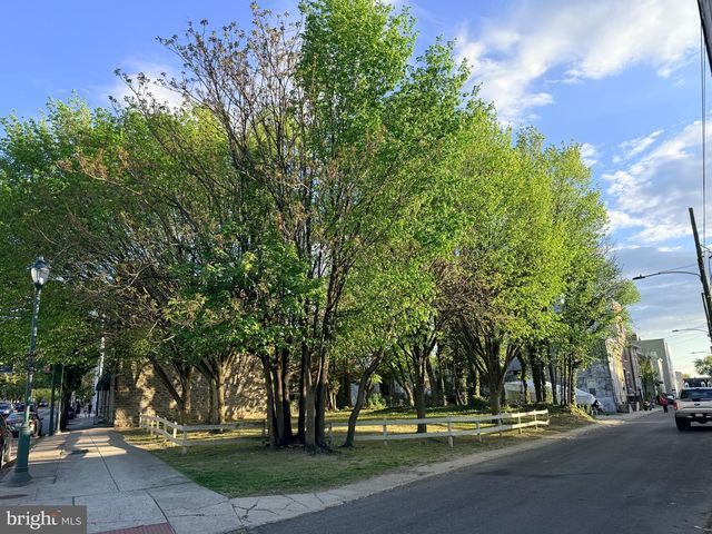 6540 GERMANTOWN AVE, Philadelphia, PA 19119