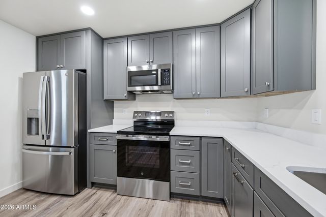 4139 N 27TH Street, Phoenix, AZ 85016