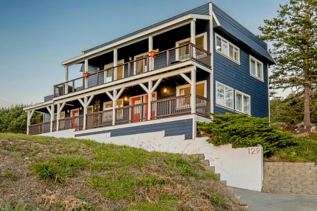 129 & 143 Lower Pacific Drive, Shelter Cove, CA 95589