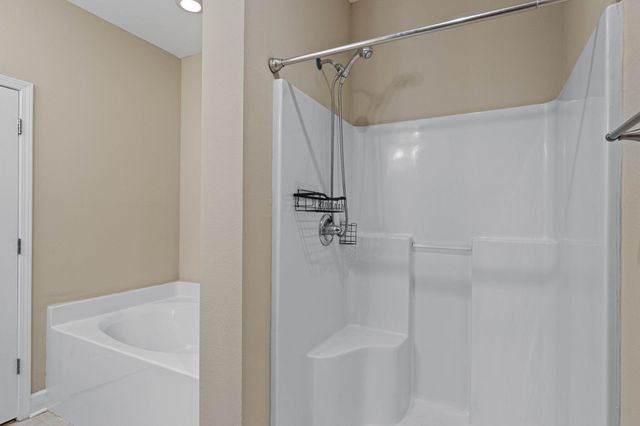 511 Arbor Lake Drive, Crestview, FL 32536