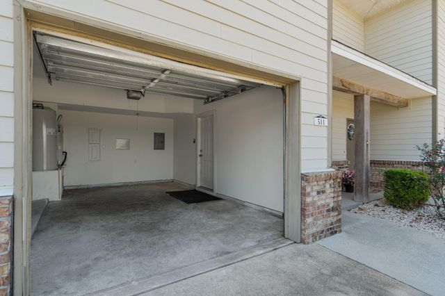 511 Arbor Lake Drive, Crestview, FL 32536