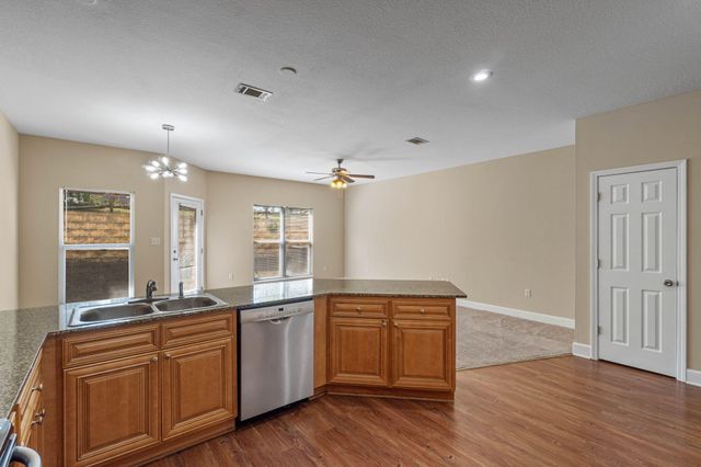 511 Arbor Lake Drive, Crestview, FL 32536