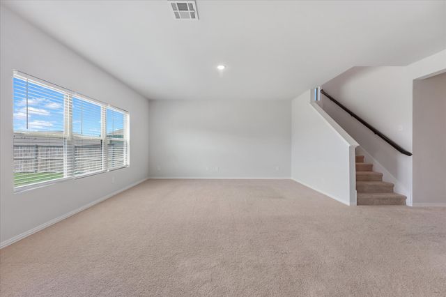 517 Brook View Drive, Van Alstyne, TX 75495