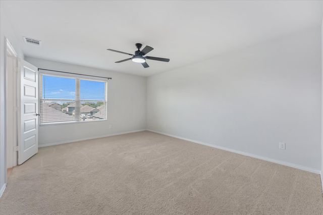 517 Brook View Drive, Van Alstyne, TX 75495