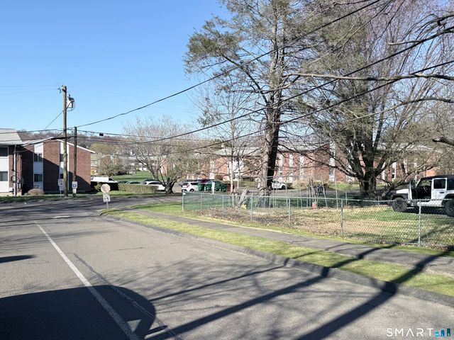 80 County Street 10F, Norwalk, CT 06851