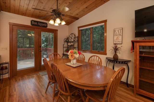 2222 Schmidt Court SE, Rochester, MN 55904