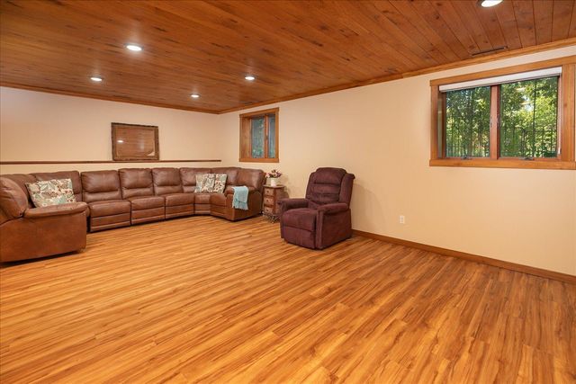 2222 Schmidt Court SE, Rochester, MN 55904