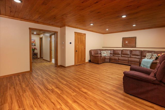 2222 Schmidt Court SE, Rochester, MN 55904