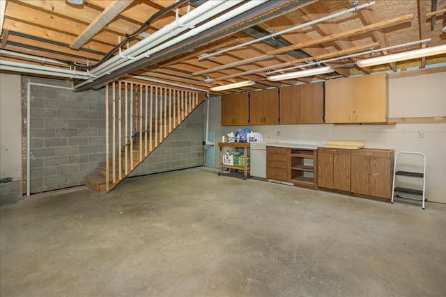 2222 Schmidt Court SE, Rochester, MN 55904