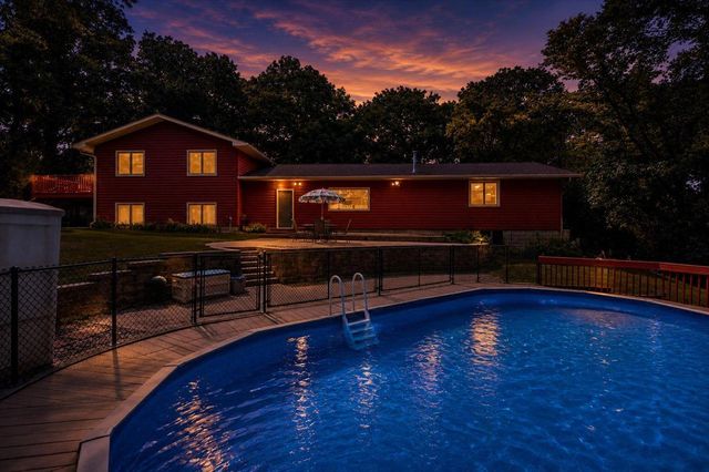 2222 Schmidt Court SE, Rochester, MN 55904