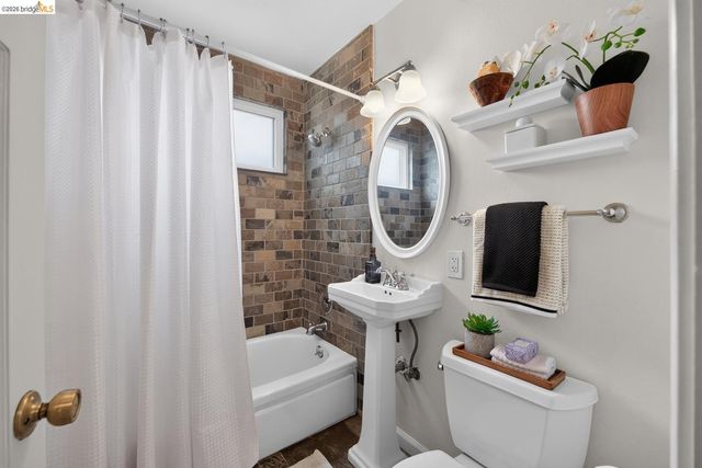 16125 Via Lupine, San Lorenzo, CA 94580