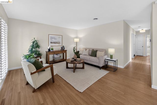 16125 Via Lupine, San Lorenzo, CA 94580