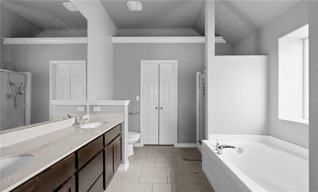 3042 Besterio Dr, Corpus Christi, TX 78415