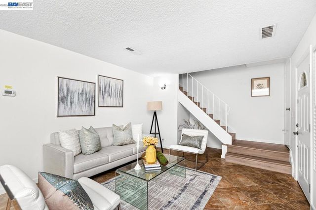4458 Yuma Ct, Pleasanton, CA 94588