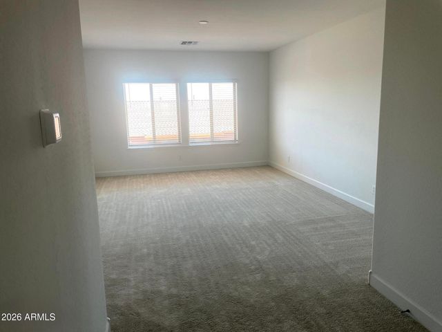 9931 E TESLA Avenue, Mesa, AZ 85212