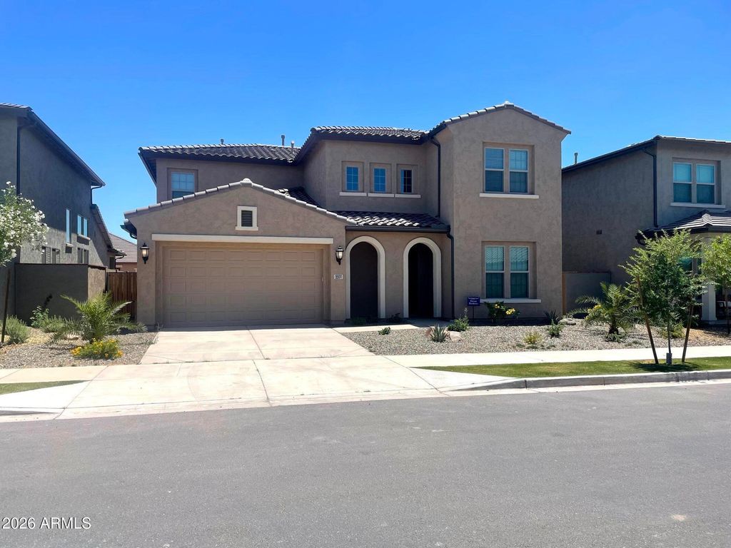 9931 E TESLA Avenue, Mesa, AZ 85212