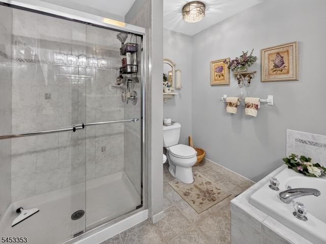 17 Saddle Ridge Rd, Frelinghuysen Twp., NJ 07821