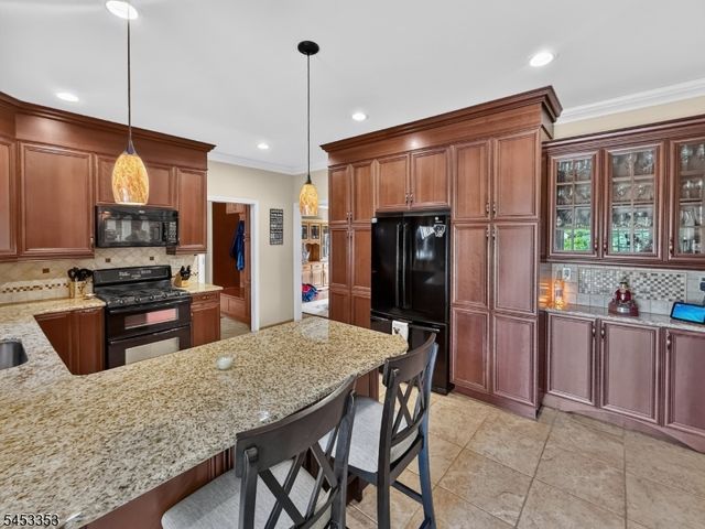 17 Saddle Ridge Rd, Frelinghuysen Twp., NJ 07821