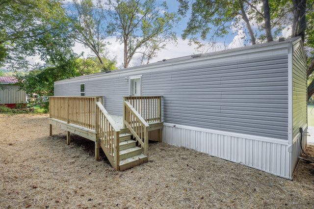 378 Cherokee Cir, Sparta, TN 38583