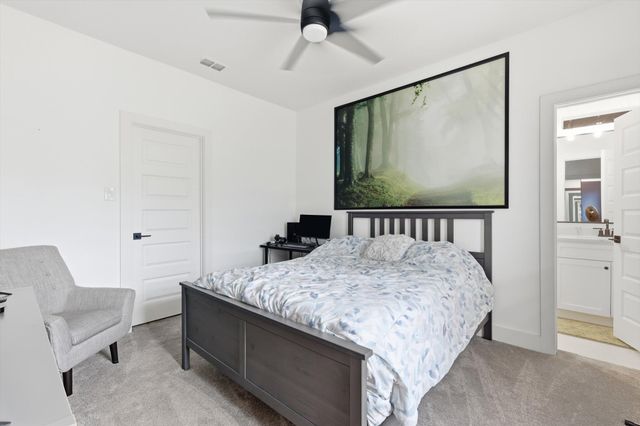 356 Foch Street, Fort Worth, TX 76107