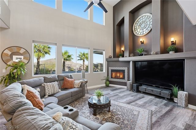 4424 Rockaway Beach Street, Las Vegas, NV 89129