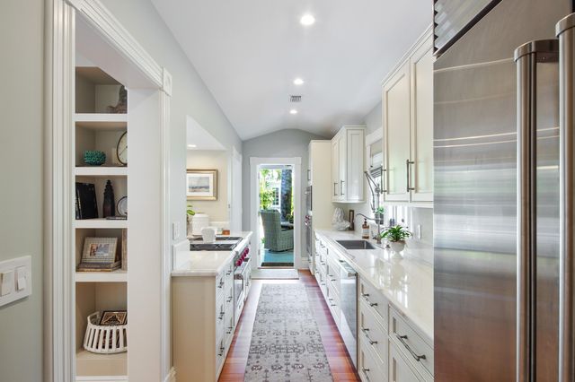 1109 Fleming Street, Key West, FL 33040