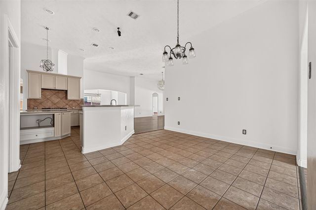 3831 Lakeridge Canyon Drive, Sugar Land, TX 77498
