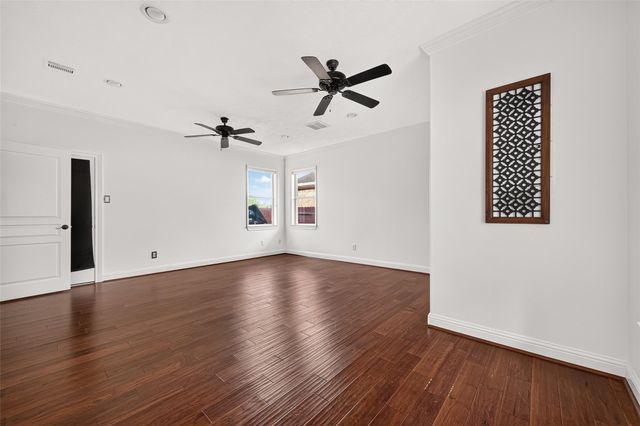 3831 Lakeridge Canyon Drive, Sugar Land, TX 77498