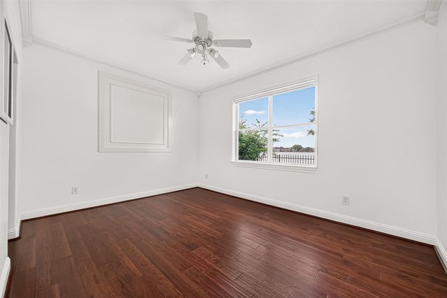 3831 Lakeridge Canyon Drive, Sugar Land, TX 77498