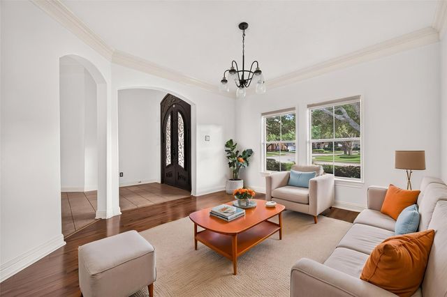 3831 Lakeridge Canyon Drive, Sugar Land, TX 77498