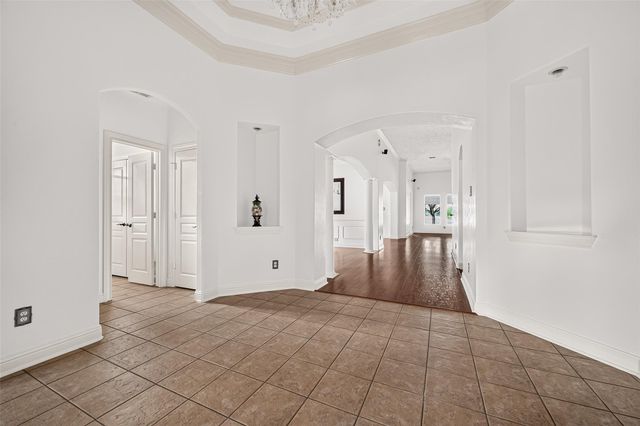 3831 Lakeridge Canyon Drive, Sugar Land, TX 77498