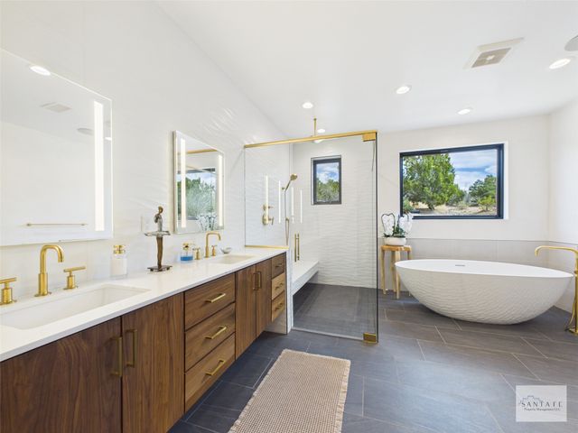 1793 Calle Arbolitos, Santa Fe, NM 87506