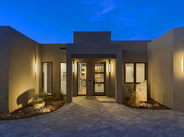 1793 Calle Arbolitos, Santa Fe, NM 87506