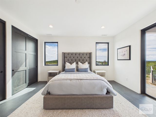 1793 Calle Arbolitos, Santa Fe, NM 87506