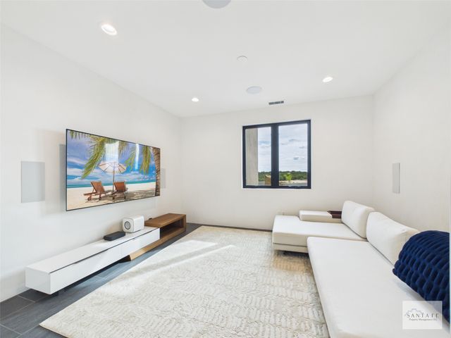 1793 Calle Arbolitos, Santa Fe, NM 87506