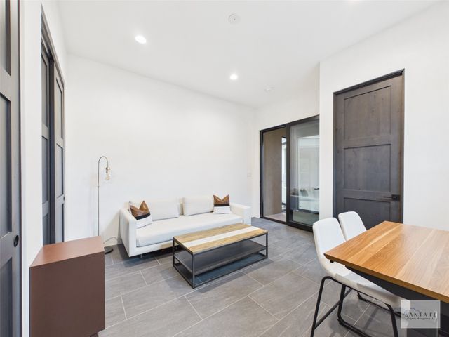 1793 Calle Arbolitos, Santa Fe, NM 87506