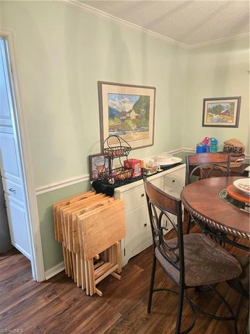 1374 W Lake Drive, Asheboro, NC 27205