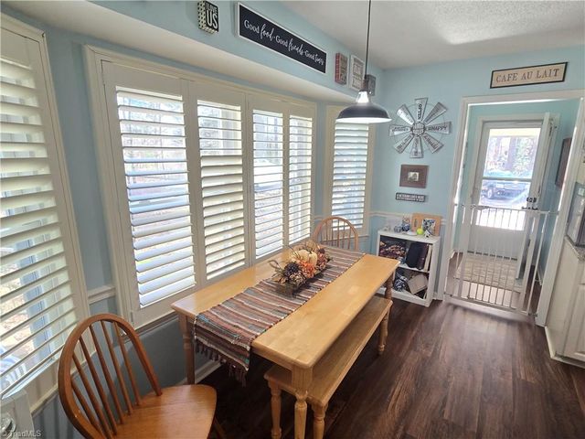 1374 W Lake Drive, Asheboro, NC 27205