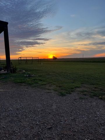 1280 County Road 11 Road, New Home, TX 79381