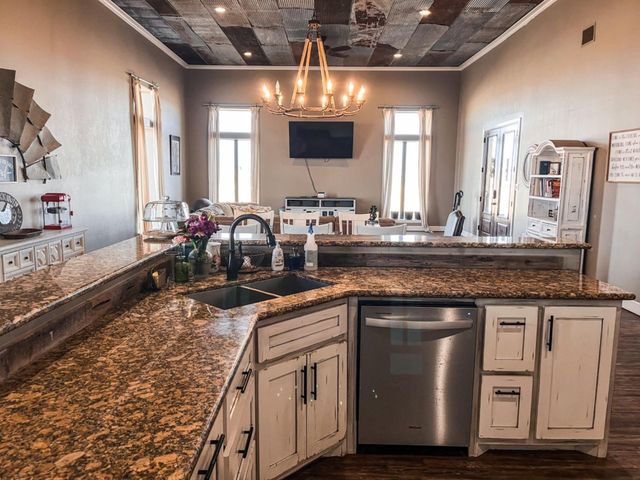 1280 County Road 11 Road, New Home, TX 79381