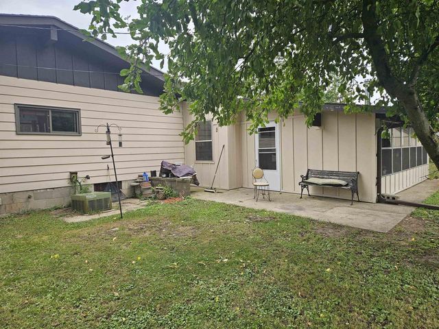 3009 17TH STREET, Menominee, MI 49858