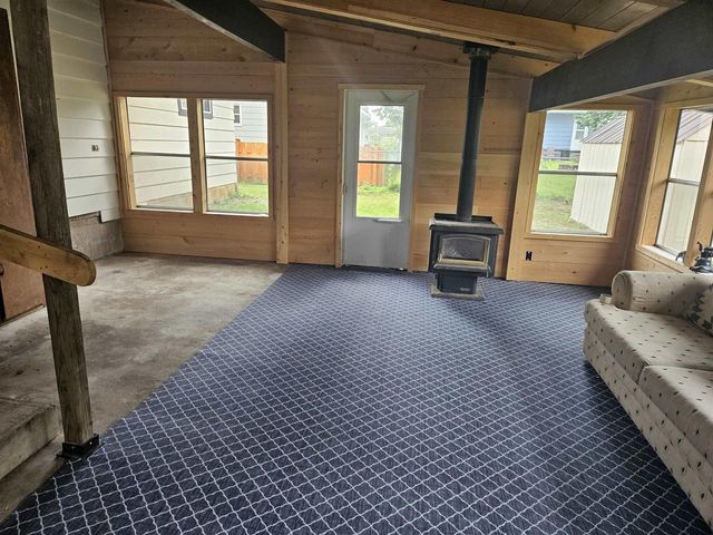 3009 17TH STREET, Menominee, MI 49858