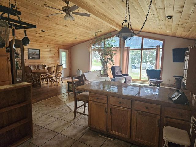 3009 17TH STREET, Menominee, MI 49858