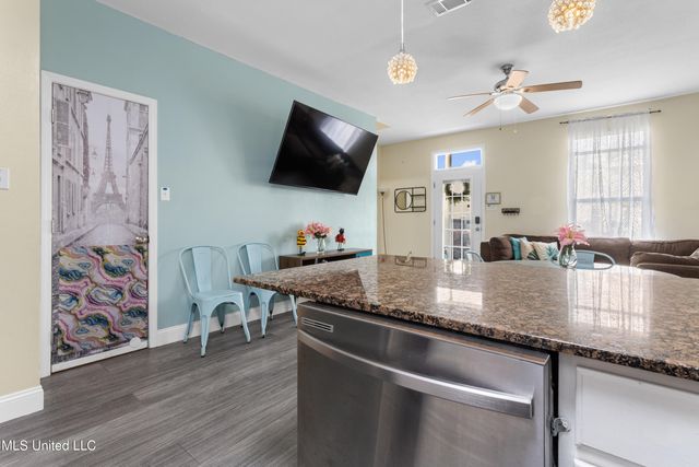 1170 Century Oaks Drive, A, Gulfport, MS 39507