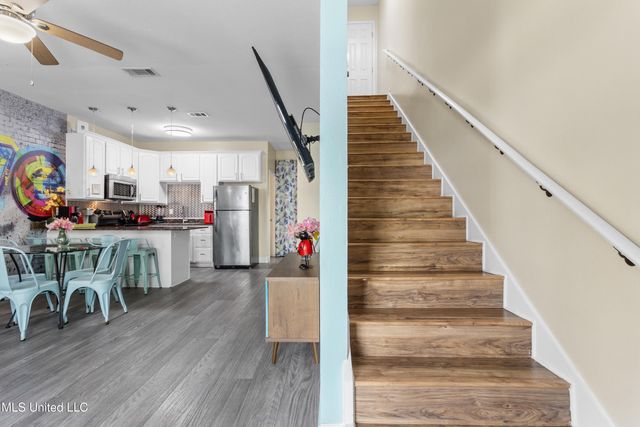 1170 Century Oaks Drive, A, Gulfport, MS 39507