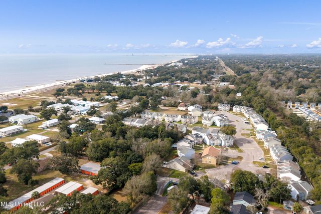 1170 Century Oaks Drive, A, Gulfport, MS 39507