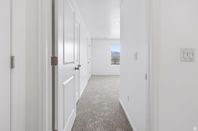 572 S SILVERMOON LN, Saratoga Springs, UT 84045